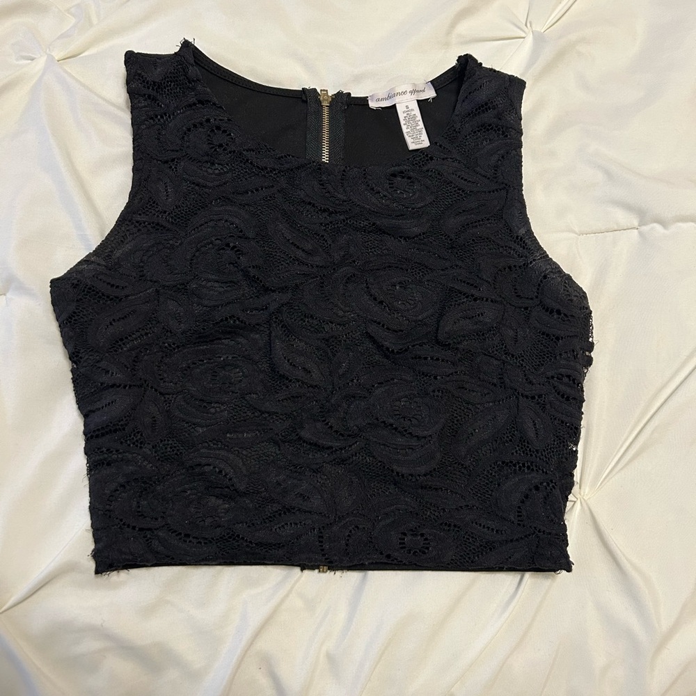 Elegant Black Lace Crop Top